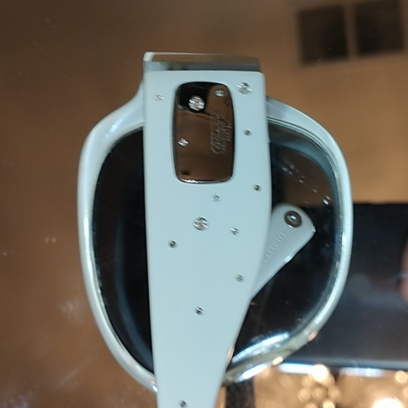 Coach Shades Over Size - Picture 6 of 8